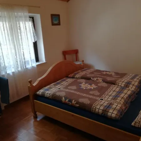 Albergovalbella * Росса