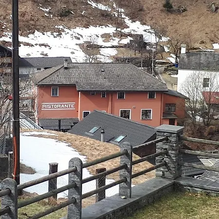 Albergovalbella Отель