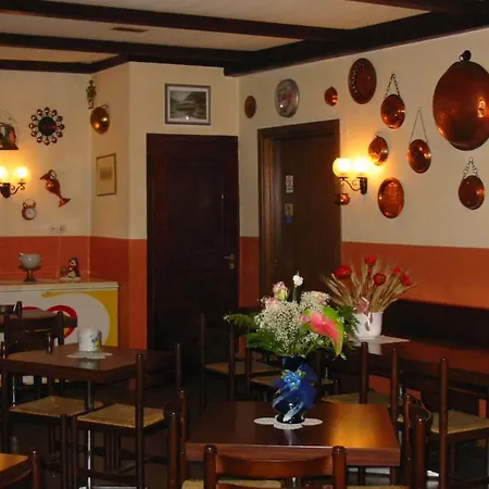 Hotel Albergovalbella Rossa